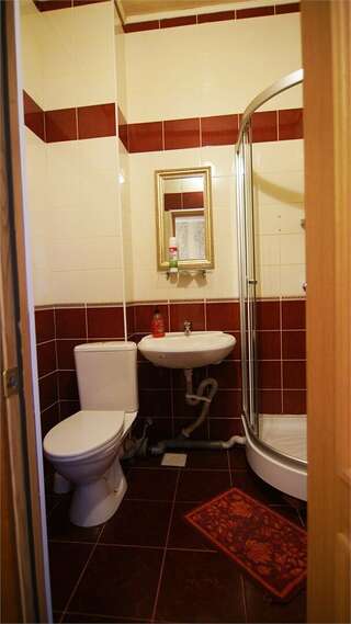 Гостевой дом Алладин Оренбург Полулюкс семейный-5